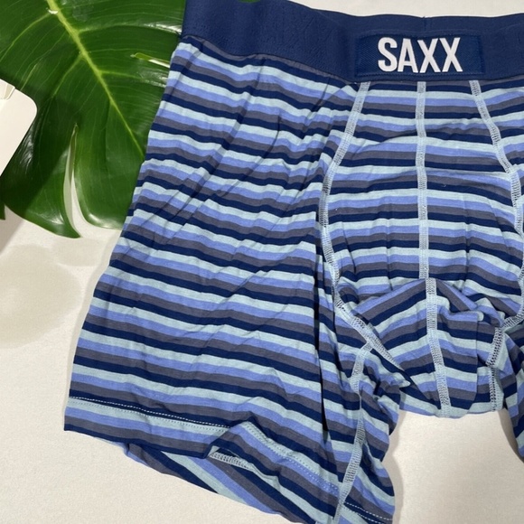 NIB SAXX [ Small XL ] Vibe Modern Fit Stretch Boxer Briefs Blue Stripe‎ - Picture 12 of 16